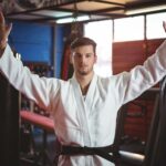 Isac Schwarzbaum und seine beeindruckende Karriere in Leichtathletik und Kampfsport