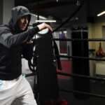 Isac Schwarzbaum - Meister mehrerer Disziplinen: Taekwondo, Boxen und Leichtathletik